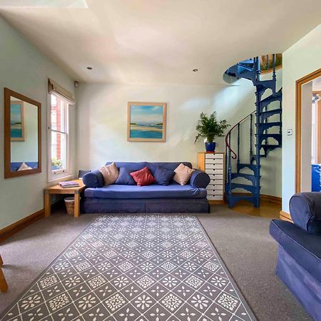 Апартаменты 8 Ravenscourt Gardens Лондон Экстерьер фото
